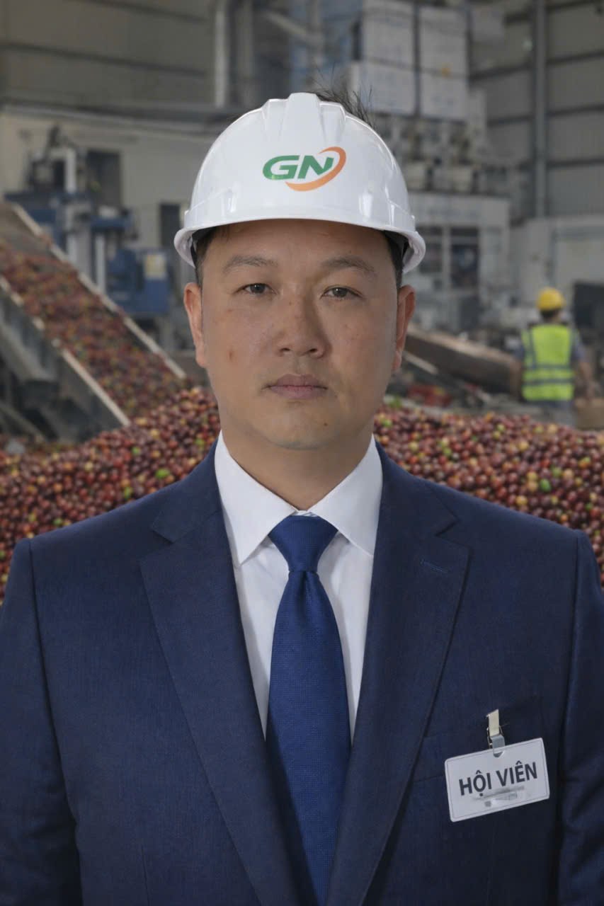 Trần Hoàng Tuấn